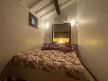 La chambre du gite Bergerie, gite pour 2 à 3 personnes à Joyeuse